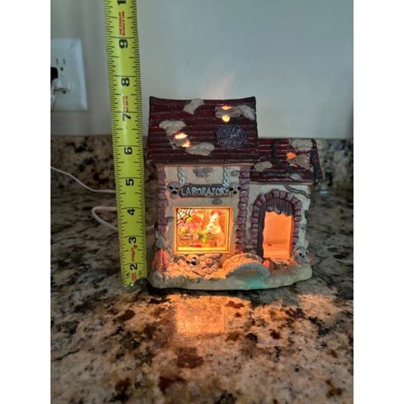1990's Vintage O'Well Halloween Village Ceramic Haunted House Laboratory Light - Picture 6 of 8